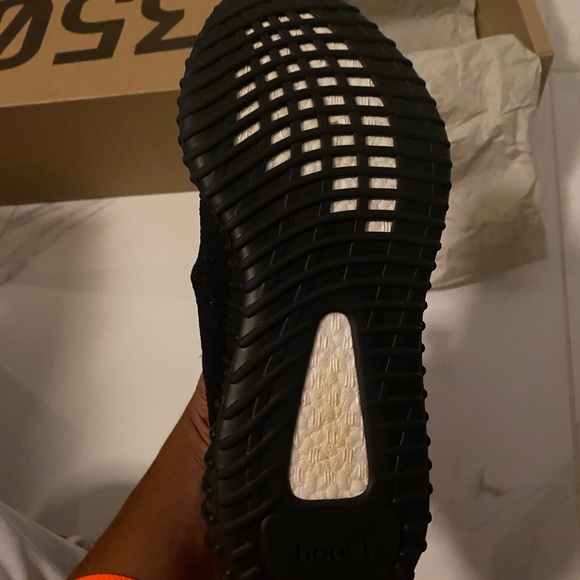 Size 10 Oreo Yeezys - Picture 3 of 5